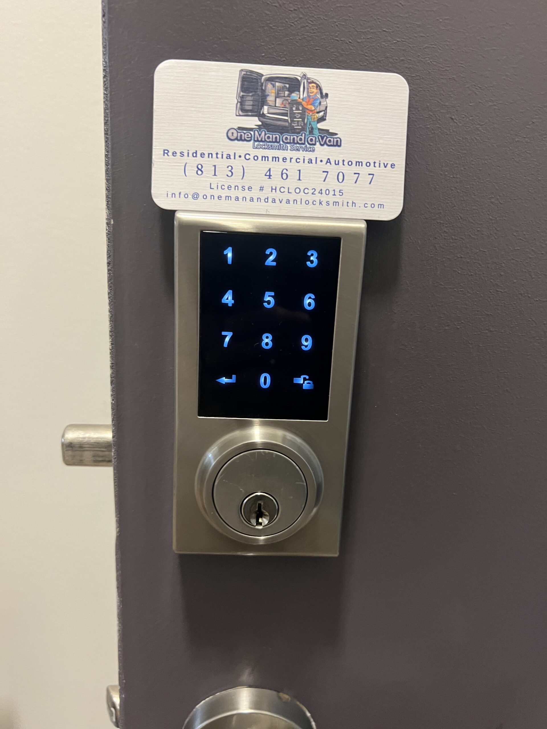 Residential lock and door hardware replacement in Tampa